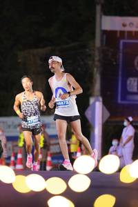 BIB: 46873, 47369
                            <button type="button" onclick="openModal(14135195)" class="btn btn-primary btn-sm float-right btn-popup" data-toggle="modal" data-target=".modal-high-quality">
                        <i class="fas fa-shopping-cart"></i> Add to Cart
                    </button>
                                            <button type="button" onclick="isThisMe(14135195, true)" class="btn btn-success btn-sm float-right btn-popup btn-isme hidden" data-toggle="tooltip" data-placement="bottom" title="นี่คือรูปของคุณใช่ไหม คลิกที่นี่เพื่อเอาเข้าอัลบั้ม">
                        <i class="fas fa-plus"></i> Add to album
                    </button>
                    <button type="button" onclick="isThisMe(14135195, false)" class="btn btn-warning btn-sm float-right btn-popup btn-isnotme hidden">
                        <i class="fas fa-ban"></i> Remove from album
                    </button>