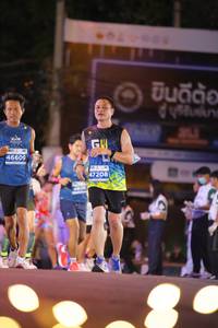 BIB: 46609, 47208
                            <button type="button" onclick="openModal(14167619)" class="btn btn-primary btn-sm float-right btn-popup" data-toggle="modal" data-target=".modal-high-quality">
                        <i class="fas fa-shopping-cart"></i> Add to Cart
                    </button>
                                            <button type="button" onclick="isThisMe(14167619, true)" class="btn btn-success btn-sm float-right btn-popup btn-isme hidden" data-toggle="tooltip" data-placement="bottom" title="นี่คือรูปของคุณใช่ไหม คลิกที่นี่เพื่อเอาเข้าอัลบั้ม">
                        <i class="fas fa-plus"></i> Add to album
                    </button>
                    <button type="button" onclick="isThisMe(14167619, false)" class="btn btn-warning btn-sm float-right btn-popup btn-isnotme hidden">
                        <i class="fas fa-ban"></i> Remove from album
                    </button>