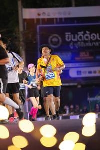 BIB: 0100885, 900, 40968, 1905
                            <button type="button" onclick="openModal(14206972)" class="btn btn-primary btn-sm float-right btn-popup" data-toggle="modal" data-target=".modal-high-quality">
                        <i class="fas fa-shopping-cart"></i> Add to Cart
                    </button>
                                            <button type="button" onclick="isThisMe(14206972, true)" class="btn btn-success btn-sm float-right btn-popup btn-isme hidden" data-toggle="tooltip" data-placement="bottom" title="นี่คือรูปของคุณใช่ไหม คลิกที่นี่เพื่อเอาเข้าอัลบั้ม">
                        <i class="fas fa-plus"></i> Add to album
                    </button>
                    <button type="button" onclick="isThisMe(14206972, false)" class="btn btn-warning btn-sm float-right btn-popup btn-isnotme hidden">
                        <i class="fas fa-ban"></i> Remove from album
                    </button>