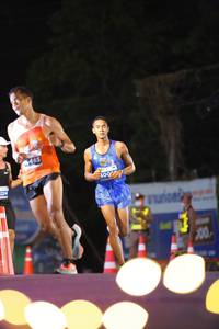 BIB: 465, 100
                            <button type="button" onclick="openModal(14140555)" class="btn btn-primary btn-sm float-right btn-popup" data-toggle="modal" data-target=".modal-high-quality">
                        <i class="fas fa-shopping-cart"></i> Add to Cart
                    </button>
                                            <button type="button" onclick="isThisMe(14140555, true)" class="btn btn-success btn-sm float-right btn-popup btn-isme hidden" data-toggle="tooltip" data-placement="bottom" title="นี่คือรูปของคุณใช่ไหม คลิกที่นี่เพื่อเอาเข้าอัลบั้ม">
                        <i class="fas fa-plus"></i> Add to album
                    </button>
                    <button type="button" onclick="isThisMe(14140555, false)" class="btn btn-warning btn-sm float-right btn-popup btn-isnotme hidden">
                        <i class="fas fa-ban"></i> Remove from album
                    </button>