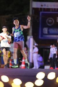 BIB: 1700
                            <button type="button" onclick="openModal(14144698)" class="btn btn-primary btn-sm float-right btn-popup" data-toggle="modal" data-target=".modal-high-quality">
                        <i class="fas fa-shopping-cart"></i> Add to Cart
                    </button>
                                            <button type="button" onclick="isThisMe(14144698, true)" class="btn btn-success btn-sm float-right btn-popup btn-isme hidden" data-toggle="tooltip" data-placement="bottom" title="นี่คือรูปของคุณใช่ไหม คลิกที่นี่เพื่อเอาเข้าอัลบั้ม">
                        <i class="fas fa-plus"></i> Add to album
                    </button>
                    <button type="button" onclick="isThisMe(14144698, false)" class="btn btn-warning btn-sm float-right btn-popup btn-isnotme hidden">
                        <i class="fas fa-ban"></i> Remove from album
                    </button>