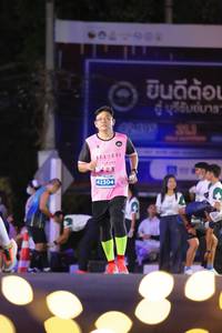 BIB: 99399, 42304
                            <button type="button" onclick="openModal(14172780)" class="btn btn-primary btn-sm float-right btn-popup" data-toggle="modal" data-target=".modal-high-quality">
                        <i class="fas fa-shopping-cart"></i> Add to Cart
                    </button>
                                            <button type="button" onclick="isThisMe(14172780, true)" class="btn btn-success btn-sm float-right btn-popup btn-isme hidden" data-toggle="tooltip" data-placement="bottom" title="นี่คือรูปของคุณใช่ไหม คลิกที่นี่เพื่อเอาเข้าอัลบั้ม">
                        <i class="fas fa-plus"></i> Add to album
                    </button>
                    <button type="button" onclick="isThisMe(14172780, false)" class="btn btn-warning btn-sm float-right btn-popup btn-isnotme hidden">
                        <i class="fas fa-ban"></i> Remove from album
                    </button>