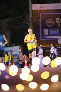 BIB: 04000, 42195, 0935, 200
                            <button type="button" onclick="openModal(14155737)" class="btn btn-primary btn-sm float-right btn-popup" data-toggle="modal" data-target=".modal-high-quality">
                        <i class="fas fa-shopping-cart"></i> Add to Cart
                    </button>
                                            <button type="button" onclick="isThisMe(14155737, true)" class="btn btn-success btn-sm float-right btn-popup btn-isme hidden" data-toggle="tooltip" data-placement="bottom" title="นี่คือรูปของคุณใช่ไหม คลิกที่นี่เพื่อเอาเข้าอัลบั้ม">
                        <i class="fas fa-plus"></i> Add to album
                    </button>
                    <button type="button" onclick="isThisMe(14155737, false)" class="btn btn-warning btn-sm float-right btn-popup btn-isnotme hidden">
                        <i class="fas fa-ban"></i> Remove from album
                    </button>