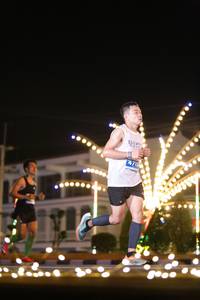 BIB: 4715
                            <button type="button" onclick="openModal(14208630)" class="btn btn-primary btn-sm float-right btn-popup" data-toggle="modal" data-target=".modal-high-quality">
                        <i class="fas fa-shopping-cart"></i> Add to Cart
                    </button>
                                            <button type="button" onclick="isThisMe(14208630, true)" class="btn btn-success btn-sm float-right btn-popup btn-isme hidden" data-toggle="tooltip" data-placement="bottom" title="นี่คือรูปของคุณใช่ไหม คลิกที่นี่เพื่อเอาเข้าอัลบั้ม">
                        <i class="fas fa-plus"></i> Add to album
                    </button>
                    <button type="button" onclick="isThisMe(14208630, false)" class="btn btn-warning btn-sm float-right btn-popup btn-isnotme hidden">
                        <i class="fas fa-ban"></i> Remove from album
                    </button>