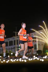 BIB: 23078
                            <button type="button" onclick="openModal(14221467)" class="btn btn-primary btn-sm float-right btn-popup" data-toggle="modal" data-target=".modal-high-quality">
                        <i class="fas fa-shopping-cart"></i> Add to Cart
                    </button>
                                            <button type="button" onclick="isThisMe(14221467, true)" class="btn btn-success btn-sm float-right btn-popup btn-isme hidden" data-toggle="tooltip" data-placement="bottom" title="นี่คือรูปของคุณใช่ไหม คลิกที่นี่เพื่อเอาเข้าอัลบั้ม">
                        <i class="fas fa-plus"></i> Add to album
                    </button>
                    <button type="button" onclick="isThisMe(14221467, false)" class="btn btn-warning btn-sm float-right btn-popup btn-isnotme hidden">
                        <i class="fas fa-ban"></i> Remove from album
                    </button>