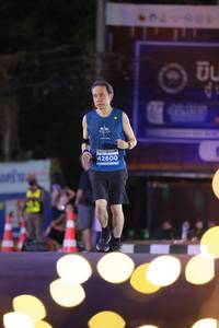 BIB: 42600
                            <button type="button" onclick="openModal(14186213)" class="btn btn-primary btn-sm float-right btn-popup" data-toggle="modal" data-target=".modal-high-quality">
                        <i class="fas fa-shopping-cart"></i> Add to Cart
                    </button>
                                            <button type="button" onclick="isThisMe(14186213, true)" class="btn btn-success btn-sm float-right btn-popup btn-isme hidden" data-toggle="tooltip" data-placement="bottom" title="นี่คือรูปของคุณใช่ไหม คลิกที่นี่เพื่อเอาเข้าอัลบั้ม">
                        <i class="fas fa-plus"></i> Add to album
                    </button>
                    <button type="button" onclick="isThisMe(14186213, false)" class="btn btn-warning btn-sm float-right btn-popup btn-isnotme hidden">
                        <i class="fas fa-ban"></i> Remove from album
                    </button>