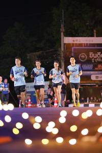 BIB: 5601, 42195, 47320, 43275, 27203
                            <button type="button" onclick="openModal(14183242)" class="btn btn-primary btn-sm float-right btn-popup" data-toggle="modal" data-target=".modal-high-quality">
                        <i class="fas fa-shopping-cart"></i> Add to Cart
                    </button>
                                            <button type="button" onclick="isThisMe(14183242, true)" class="btn btn-success btn-sm float-right btn-popup btn-isme hidden" data-toggle="tooltip" data-placement="bottom" title="นี่คือรูปของคุณใช่ไหม คลิกที่นี่เพื่อเอาเข้าอัลบั้ม">
                        <i class="fas fa-plus"></i> Add to album
                    </button>
                    <button type="button" onclick="isThisMe(14183242, false)" class="btn btn-warning btn-sm float-right btn-popup btn-isnotme hidden">
                        <i class="fas fa-ban"></i> Remove from album
                    </button>