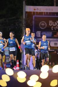 BIB: 9993, 40987, 0491, 511, 42966, 3657
                            <button type="button" onclick="openModal(14163130)" class="btn btn-primary btn-sm float-right btn-popup" data-toggle="modal" data-target=".modal-high-quality">
                        <i class="fas fa-shopping-cart"></i> Add to Cart
                    </button>
                                            <button type="button" onclick="isThisMe(14163130, true)" class="btn btn-success btn-sm float-right btn-popup btn-isme hidden" data-toggle="tooltip" data-placement="bottom" title="นี่คือรูปของคุณใช่ไหม คลิกที่นี่เพื่อเอาเข้าอัลบั้ม">
                        <i class="fas fa-plus"></i> Add to album
                    </button>
                    <button type="button" onclick="isThisMe(14163130, false)" class="btn btn-warning btn-sm float-right btn-popup btn-isnotme hidden">
                        <i class="fas fa-ban"></i> Remove from album
                    </button>