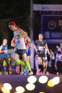 BIB: 45022
                            <button type="button" onclick="openModal(14154232)" class="btn btn-primary btn-sm float-right btn-popup" data-toggle="modal" data-target=".modal-high-quality">
                        <i class="fas fa-shopping-cart"></i> Add to Cart
                    </button>
                                            <button type="button" onclick="isThisMe(14154232, true)" class="btn btn-success btn-sm float-right btn-popup btn-isme hidden" data-toggle="tooltip" data-placement="bottom" title="นี่คือรูปของคุณใช่ไหม คลิกที่นี่เพื่อเอาเข้าอัลบั้ม">
                        <i class="fas fa-plus"></i> Add to album
                    </button>
                    <button type="button" onclick="isThisMe(14154232, false)" class="btn btn-warning btn-sm float-right btn-popup btn-isnotme hidden">
                        <i class="fas fa-ban"></i> Remove from album
                    </button>