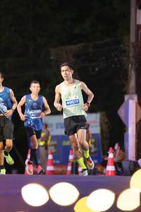 BIB: 40013, 4051
                            <button type="button" onclick="openModal(14147427)" class="btn btn-primary btn-sm float-right btn-popup" data-toggle="modal" data-target=".modal-high-quality">
                        <i class="fas fa-shopping-cart"></i> Add to Cart
                    </button>
                                            <button type="button" onclick="isThisMe(14147427, true)" class="btn btn-success btn-sm float-right btn-popup btn-isme hidden" data-toggle="tooltip" data-placement="bottom" title="นี่คือรูปของคุณใช่ไหม คลิกที่นี่เพื่อเอาเข้าอัลบั้ม">
                        <i class="fas fa-plus"></i> Add to album
                    </button>
                    <button type="button" onclick="isThisMe(14147427, false)" class="btn btn-warning btn-sm float-right btn-popup btn-isnotme hidden">
                        <i class="fas fa-ban"></i> Remove from album
                    </button>