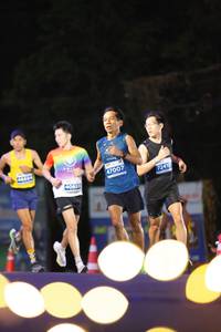 BIB: 47007, 72410
                            <button type="button" onclick="openModal(14138164)" class="btn btn-primary btn-sm float-right btn-popup" data-toggle="modal" data-target=".modal-high-quality">
                        <i class="fas fa-shopping-cart"></i> Add to Cart
                    </button>
                                            <button type="button" onclick="isThisMe(14138164, true)" class="btn btn-success btn-sm float-right btn-popup btn-isme hidden" data-toggle="tooltip" data-placement="bottom" title="นี่คือรูปของคุณใช่ไหม คลิกที่นี่เพื่อเอาเข้าอัลบั้ม">
                        <i class="fas fa-plus"></i> Add to album
                    </button>
                    <button type="button" onclick="isThisMe(14138164, false)" class="btn btn-warning btn-sm float-right btn-popup btn-isnotme hidden">
                        <i class="fas fa-ban"></i> Remove from album
                    </button>