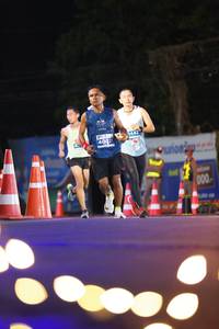 BIB: 4002, 000
                            <button type="button" onclick="openModal(14146796)" class="btn btn-primary btn-sm float-right btn-popup" data-toggle="modal" data-target=".modal-high-quality">
                        <i class="fas fa-shopping-cart"></i> Add to Cart
                    </button>
                                            <button type="button" onclick="isThisMe(14146796, true)" class="btn btn-success btn-sm float-right btn-popup btn-isme hidden" data-toggle="tooltip" data-placement="bottom" title="นี่คือรูปของคุณใช่ไหม คลิกที่นี่เพื่อเอาเข้าอัลบั้ม">
                        <i class="fas fa-plus"></i> Add to album
                    </button>
                    <button type="button" onclick="isThisMe(14146796, false)" class="btn btn-warning btn-sm float-right btn-popup btn-isnotme hidden">
                        <i class="fas fa-ban"></i> Remove from album
                    </button>