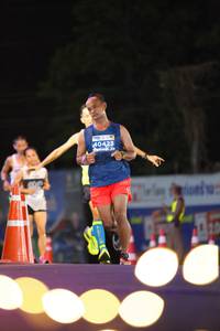 BIB: 40423
                            <button type="button" onclick="openModal(14142538)" class="btn btn-primary btn-sm float-right btn-popup" data-toggle="modal" data-target=".modal-high-quality">
                        <i class="fas fa-shopping-cart"></i> Add to Cart
                    </button>
                                            <button type="button" onclick="isThisMe(14142538, true)" class="btn btn-success btn-sm float-right btn-popup btn-isme hidden" data-toggle="tooltip" data-placement="bottom" title="นี่คือรูปของคุณใช่ไหม คลิกที่นี่เพื่อเอาเข้าอัลบั้ม">
                        <i class="fas fa-plus"></i> Add to album
                    </button>
                    <button type="button" onclick="isThisMe(14142538, false)" class="btn btn-warning btn-sm float-right btn-popup btn-isnotme hidden">
                        <i class="fas fa-ban"></i> Remove from album
                    </button>