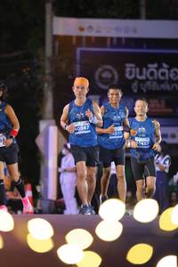 BIB: 40987, 511, 0657
                            <button type="button" onclick="openModal(14163092)" class="btn btn-primary btn-sm float-right btn-popup" data-toggle="modal" data-target=".modal-high-quality">
                        <i class="fas fa-shopping-cart"></i> Add to Cart
                    </button>
                                            <button type="button" onclick="isThisMe(14163092, true)" class="btn btn-success btn-sm float-right btn-popup btn-isme hidden" data-toggle="tooltip" data-placement="bottom" title="นี่คือรูปของคุณใช่ไหม คลิกที่นี่เพื่อเอาเข้าอัลบั้ม">
                        <i class="fas fa-plus"></i> Add to album
                    </button>
                    <button type="button" onclick="isThisMe(14163092, false)" class="btn btn-warning btn-sm float-right btn-popup btn-isnotme hidden">
                        <i class="fas fa-ban"></i> Remove from album
                    </button>