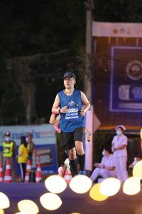 BIB: 40408
                            <button type="button" onclick="openModal(14142257)" class="btn btn-primary btn-sm float-right btn-popup" data-toggle="modal" data-target=".modal-high-quality">
                        <i class="fas fa-shopping-cart"></i> Add to Cart
                    </button>
                                            <button type="button" onclick="isThisMe(14142257, true)" class="btn btn-success btn-sm float-right btn-popup btn-isme hidden" data-toggle="tooltip" data-placement="bottom" title="นี่คือรูปของคุณใช่ไหม คลิกที่นี่เพื่อเอาเข้าอัลบั้ม">
                        <i class="fas fa-plus"></i> Add to album
                    </button>
                    <button type="button" onclick="isThisMe(14142257, false)" class="btn btn-warning btn-sm float-right btn-popup btn-isnotme hidden">
                        <i class="fas fa-ban"></i> Remove from album
                    </button>