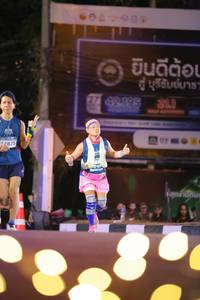 BIB: 42195, 211, 42825
                            <button type="button" onclick="openModal(14168277)" class="btn btn-primary btn-sm float-right btn-popup" data-toggle="modal" data-target=".modal-high-quality">
                        <i class="fas fa-shopping-cart"></i> Add to Cart
                    </button>
                                            <button type="button" onclick="isThisMe(14168277, true)" class="btn btn-success btn-sm float-right btn-popup btn-isme hidden" data-toggle="tooltip" data-placement="bottom" title="นี่คือรูปของคุณใช่ไหม คลิกที่นี่เพื่อเอาเข้าอัลบั้ม">
                        <i class="fas fa-plus"></i> Add to album
                    </button>
                    <button type="button" onclick="isThisMe(14168277, false)" class="btn btn-warning btn-sm float-right btn-popup btn-isnotme hidden">
                        <i class="fas fa-ban"></i> Remove from album
                    </button>