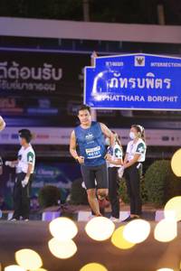 BIB: 46161
                            <button type="button" onclick="openModal(14166334)" class="btn btn-primary btn-sm float-right btn-popup" data-toggle="modal" data-target=".modal-high-quality">
                        <i class="fas fa-shopping-cart"></i> Add to Cart
                    </button>
                                            <button type="button" onclick="isThisMe(14166334, true)" class="btn btn-success btn-sm float-right btn-popup btn-isme hidden" data-toggle="tooltip" data-placement="bottom" title="นี่คือรูปของคุณใช่ไหม คลิกที่นี่เพื่อเอาเข้าอัลบั้ม">
                        <i class="fas fa-plus"></i> Add to album
                    </button>
                    <button type="button" onclick="isThisMe(14166334, false)" class="btn btn-warning btn-sm float-right btn-popup btn-isnotme hidden">
                        <i class="fas fa-ban"></i> Remove from album
                    </button>