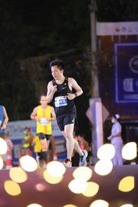 BIB: 0811
                            <button type="button" onclick="openModal(14155467)" class="btn btn-primary btn-sm float-right btn-popup" data-toggle="modal" data-target=".modal-high-quality">
                        <i class="fas fa-shopping-cart"></i> Add to Cart
                    </button>
                                            <button type="button" onclick="isThisMe(14155467, true)" class="btn btn-success btn-sm float-right btn-popup btn-isme hidden" data-toggle="tooltip" data-placement="bottom" title="นี่คือรูปของคุณใช่ไหม คลิกที่นี่เพื่อเอาเข้าอัลบั้ม">
                        <i class="fas fa-plus"></i> Add to album
                    </button>
                    <button type="button" onclick="isThisMe(14155467, false)" class="btn btn-warning btn-sm float-right btn-popup btn-isnotme hidden">
                        <i class="fas fa-ban"></i> Remove from album
                    </button>