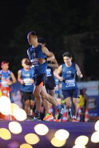 BIB: 0680, 41058
                            <button type="button" onclick="openModal(14145992)" class="btn btn-primary btn-sm float-right btn-popup" data-toggle="modal" data-target=".modal-high-quality">
                        <i class="fas fa-shopping-cart"></i> Add to Cart
                    </button>
                                            <button type="button" onclick="isThisMe(14145992, true)" class="btn btn-success btn-sm float-right btn-popup btn-isme hidden" data-toggle="tooltip" data-placement="bottom" title="นี่คือรูปของคุณใช่ไหม คลิกที่นี่เพื่อเอาเข้าอัลบั้ม">
                        <i class="fas fa-plus"></i> Add to album
                    </button>
                    <button type="button" onclick="isThisMe(14145992, false)" class="btn btn-warning btn-sm float-right btn-popup btn-isnotme hidden">
                        <i class="fas fa-ban"></i> Remove from album
                    </button>