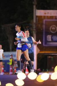 BIB: 47907
                            <button type="button" onclick="openModal(14188272)" class="btn btn-primary btn-sm float-right btn-popup" data-toggle="modal" data-target=".modal-high-quality">
                        <i class="fas fa-shopping-cart"></i> Add to Cart
                    </button>
                                            <button type="button" onclick="isThisMe(14188272, true)" class="btn btn-success btn-sm float-right btn-popup btn-isme hidden" data-toggle="tooltip" data-placement="bottom" title="นี่คือรูปของคุณใช่ไหม คลิกที่นี่เพื่อเอาเข้าอัลบั้ม">
                        <i class="fas fa-plus"></i> Add to album
                    </button>
                    <button type="button" onclick="isThisMe(14188272, false)" class="btn btn-warning btn-sm float-right btn-popup btn-isnotme hidden">
                        <i class="fas fa-ban"></i> Remove from album
                    </button>