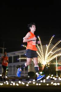 BIB: 272
                            <button type="button" onclick="openModal(14209524)" class="btn btn-primary btn-sm float-right btn-popup" data-toggle="modal" data-target=".modal-high-quality">
                        <i class="fas fa-shopping-cart"></i> Add to Cart
                    </button>
                                            <button type="button" onclick="isThisMe(14209524, true)" class="btn btn-success btn-sm float-right btn-popup btn-isme hidden" data-toggle="tooltip" data-placement="bottom" title="นี่คือรูปของคุณใช่ไหม คลิกที่นี่เพื่อเอาเข้าอัลบั้ม">
                        <i class="fas fa-plus"></i> Add to album
                    </button>
                    <button type="button" onclick="isThisMe(14209524, false)" class="btn btn-warning btn-sm float-right btn-popup btn-isnotme hidden">
                        <i class="fas fa-ban"></i> Remove from album
                    </button>