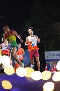 BIB: 45417, 450
                            <button type="button" onclick="openModal(14130734)" class="btn btn-primary btn-sm float-right btn-popup" data-toggle="modal" data-target=".modal-high-quality">
                        <i class="fas fa-shopping-cart"></i> Add to Cart
                    </button>
                                            <button type="button" onclick="isThisMe(14130734, true)" class="btn btn-success btn-sm float-right btn-popup btn-isme hidden" data-toggle="tooltip" data-placement="bottom" title="นี่คือรูปของคุณใช่ไหม คลิกที่นี่เพื่อเอาเข้าอัลบั้ม">
                        <i class="fas fa-plus"></i> Add to album
                    </button>
                    <button type="button" onclick="isThisMe(14130734, false)" class="btn btn-warning btn-sm float-right btn-popup btn-isnotme hidden">
                        <i class="fas fa-ban"></i> Remove from album
                    </button>