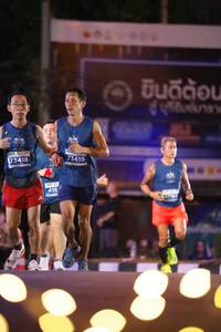 BIB: 73418, 73415, 415
                            <button type="button" onclick="openModal(14175271)" class="btn btn-primary btn-sm float-right btn-popup" data-toggle="modal" data-target=".modal-high-quality">
                        <i class="fas fa-shopping-cart"></i> Add to Cart
                    </button>
                                            <button type="button" onclick="isThisMe(14175271, true)" class="btn btn-success btn-sm float-right btn-popup btn-isme hidden" data-toggle="tooltip" data-placement="bottom" title="นี่คือรูปของคุณใช่ไหม คลิกที่นี่เพื่อเอาเข้าอัลบั้ม">
                        <i class="fas fa-plus"></i> Add to album
                    </button>
                    <button type="button" onclick="isThisMe(14175271, false)" class="btn btn-warning btn-sm float-right btn-popup btn-isnotme hidden">
                        <i class="fas fa-ban"></i> Remove from album
                    </button>