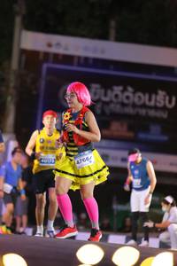 BIB: 40173, 47664
                            <button type="button" onclick="openModal(14180056)" class="btn btn-primary btn-sm float-right btn-popup" data-toggle="modal" data-target=".modal-high-quality">
                        <i class="fas fa-shopping-cart"></i> Add to Cart
                    </button>
                                            <button type="button" onclick="isThisMe(14180056, true)" class="btn btn-success btn-sm float-right btn-popup btn-isme hidden" data-toggle="tooltip" data-placement="bottom" title="นี่คือรูปของคุณใช่ไหม คลิกที่นี่เพื่อเอาเข้าอัลบั้ม">
                        <i class="fas fa-plus"></i> Add to album
                    </button>
                    <button type="button" onclick="isThisMe(14180056, false)" class="btn btn-warning btn-sm float-right btn-popup btn-isnotme hidden">
                        <i class="fas fa-ban"></i> Remove from album
                    </button>