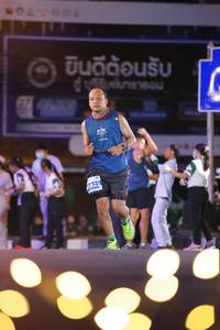 BIB: 3902, 538, 822
                            <button type="button" onclick="openModal(14165531)" class="btn btn-primary btn-sm float-right btn-popup" data-toggle="modal" data-target=".modal-high-quality">
                        <i class="fas fa-shopping-cart"></i> Add to Cart
                    </button>
                                            <button type="button" onclick="isThisMe(14165531, true)" class="btn btn-success btn-sm float-right btn-popup btn-isme hidden" data-toggle="tooltip" data-placement="bottom" title="นี่คือรูปของคุณใช่ไหม คลิกที่นี่เพื่อเอาเข้าอัลบั้ม">
                        <i class="fas fa-plus"></i> Add to album
                    </button>
                    <button type="button" onclick="isThisMe(14165531, false)" class="btn btn-warning btn-sm float-right btn-popup btn-isnotme hidden">
                        <i class="fas fa-ban"></i> Remove from album
                    </button>