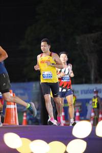 BIB: 41930, 41897
                            <button type="button" onclick="openModal(14149075)" class="btn btn-primary btn-sm float-right btn-popup" data-toggle="modal" data-target=".modal-high-quality">
                        <i class="fas fa-shopping-cart"></i> Add to Cart
                    </button>
                                            <button type="button" onclick="isThisMe(14149075, true)" class="btn btn-success btn-sm float-right btn-popup btn-isme hidden" data-toggle="tooltip" data-placement="bottom" title="นี่คือรูปของคุณใช่ไหม คลิกที่นี่เพื่อเอาเข้าอัลบั้ม">
                        <i class="fas fa-plus"></i> Add to album
                    </button>
                    <button type="button" onclick="isThisMe(14149075, false)" class="btn btn-warning btn-sm float-right btn-popup btn-isnotme hidden">
                        <i class="fas fa-ban"></i> Remove from album
                    </button>