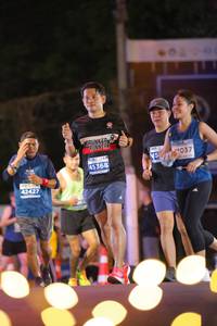 BIB: 037, 45368, 42427
                            <button type="button" onclick="openModal(14189958)" class="btn btn-primary btn-sm float-right btn-popup" data-toggle="modal" data-target=".modal-high-quality">
                        <i class="fas fa-shopping-cart"></i> Add to Cart
                    </button>
                                            <button type="button" onclick="isThisMe(14189958, true)" class="btn btn-success btn-sm float-right btn-popup btn-isme hidden" data-toggle="tooltip" data-placement="bottom" title="นี่คือรูปของคุณใช่ไหม คลิกที่นี่เพื่อเอาเข้าอัลบั้ม">
                        <i class="fas fa-plus"></i> Add to album
                    </button>
                    <button type="button" onclick="isThisMe(14189958, false)" class="btn btn-warning btn-sm float-right btn-popup btn-isnotme hidden">
                        <i class="fas fa-ban"></i> Remove from album
                    </button>