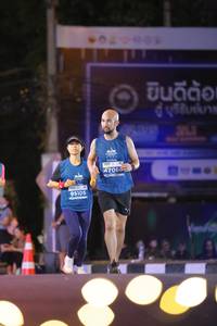 BIB: 200, 47066, 95105
                            <button type="button" onclick="openModal(14179709)" class="btn btn-primary btn-sm float-right btn-popup" data-toggle="modal" data-target=".modal-high-quality">
                        <i class="fas fa-shopping-cart"></i> Add to Cart
                    </button>
                                            <button type="button" onclick="isThisMe(14179709, true)" class="btn btn-success btn-sm float-right btn-popup btn-isme hidden" data-toggle="tooltip" data-placement="bottom" title="นี่คือรูปของคุณใช่ไหม คลิกที่นี่เพื่อเอาเข้าอัลบั้ม">
                        <i class="fas fa-plus"></i> Add to album
                    </button>
                    <button type="button" onclick="isThisMe(14179709, false)" class="btn btn-warning btn-sm float-right btn-popup btn-isnotme hidden">
                        <i class="fas fa-ban"></i> Remove from album
                    </button>