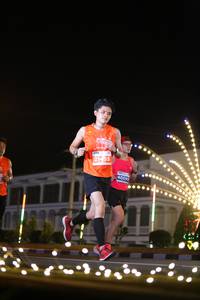 BIB: 214, 40095
                            <button type="button" onclick="openModal(14209138)" class="btn btn-primary btn-sm float-right btn-popup" data-toggle="modal" data-target=".modal-high-quality">
                        <i class="fas fa-shopping-cart"></i> Add to Cart
                    </button>
                                            <button type="button" onclick="isThisMe(14209138, true)" class="btn btn-success btn-sm float-right btn-popup btn-isme hidden" data-toggle="tooltip" data-placement="bottom" title="นี่คือรูปของคุณใช่ไหม คลิกที่นี่เพื่อเอาเข้าอัลบั้ม">
                        <i class="fas fa-plus"></i> Add to album
                    </button>
                    <button type="button" onclick="isThisMe(14209138, false)" class="btn btn-warning btn-sm float-right btn-popup btn-isnotme hidden">
                        <i class="fas fa-ban"></i> Remove from album
                    </button>