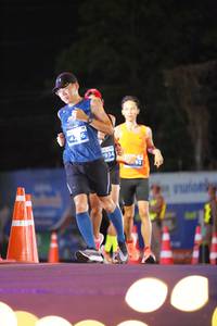 BIB: 934
                            <button type="button" onclick="openModal(14147426)" class="btn btn-primary btn-sm float-right btn-popup" data-toggle="modal" data-target=".modal-high-quality">
                        <i class="fas fa-shopping-cart"></i> Add to Cart
                    </button>
                                            <button type="button" onclick="isThisMe(14147426, true)" class="btn btn-success btn-sm float-right btn-popup btn-isme hidden" data-toggle="tooltip" data-placement="bottom" title="นี่คือรูปของคุณใช่ไหม คลิกที่นี่เพื่อเอาเข้าอัลบั้ม">
                        <i class="fas fa-plus"></i> Add to album
                    </button>
                    <button type="button" onclick="isThisMe(14147426, false)" class="btn btn-warning btn-sm float-right btn-popup btn-isnotme hidden">
                        <i class="fas fa-ban"></i> Remove from album
                    </button>