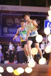 BIB: 45271, 45223
                            <button type="button" onclick="openModal(14144725)" class="btn btn-primary btn-sm float-right btn-popup" data-toggle="modal" data-target=".modal-high-quality">
                        <i class="fas fa-shopping-cart"></i> Add to Cart
                    </button>
                                            <button type="button" onclick="isThisMe(14144725, true)" class="btn btn-success btn-sm float-right btn-popup btn-isme hidden" data-toggle="tooltip" data-placement="bottom" title="นี่คือรูปของคุณใช่ไหม คลิกที่นี่เพื่อเอาเข้าอัลบั้ม">
                        <i class="fas fa-plus"></i> Add to album
                    </button>
                    <button type="button" onclick="isThisMe(14144725, false)" class="btn btn-warning btn-sm float-right btn-popup btn-isnotme hidden">
                        <i class="fas fa-ban"></i> Remove from album
                    </button>