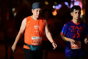 BIB: 201, 21773, 20474
                            <button type="button" onclick="openModal(15849610)" class="btn btn-primary btn-sm float-right btn-popup" data-toggle="modal" data-target=".modal-high-quality">
                        <i class="fas fa-shopping-cart"></i> Add to Cart
                    </button>
                                            <button type="button" onclick="isThisMe(15849610, true)" class="btn btn-success btn-sm float-right btn-popup btn-isme hidden" data-toggle="tooltip" data-placement="bottom" title="นี่คือรูปของคุณใช่ไหม คลิกที่นี่เพื่อเอาเข้าอัลบั้ม">
                        <i class="fas fa-plus"></i> Add to album
                    </button>
                    <button type="button" onclick="isThisMe(15849610, false)" class="btn btn-warning btn-sm float-right btn-popup btn-isnotme hidden">
                        <i class="fas fa-ban"></i> Remove from album
                    </button>