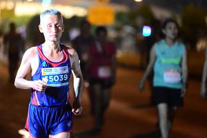 BIB: 21000
                            <button type="button" onclick="openModal(13803911)" class="btn btn-primary btn-sm float-right btn-popup" data-toggle="modal" data-target=".modal-high-quality">
                        <i class="fas fa-shopping-cart"></i> Add to Cart
                    </button>
                                            <button type="button" onclick="isThisMe(13803911, true)" class="btn btn-success btn-sm float-right btn-popup btn-isme hidden" data-toggle="tooltip" data-placement="bottom" title="นี่คือรูปของคุณใช่ไหม คลิกที่นี่เพื่อเอาเข้าอัลบั้ม">
                        <i class="fas fa-plus"></i> Add to album
                    </button>
                    <button type="button" onclick="isThisMe(13803911, false)" class="btn btn-warning btn-sm float-right btn-popup btn-isnotme hidden">
                        <i class="fas fa-ban"></i> Remove from album
                    </button>