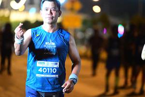 BIB: 21875
                            <button type="button" onclick="openModal(13807102)" class="btn btn-primary btn-sm float-right btn-popup" data-toggle="modal" data-target=".modal-high-quality">
                        <i class="fas fa-shopping-cart"></i> Add to Cart
                    </button>
                                            <button type="button" onclick="isThisMe(13807102, true)" class="btn btn-success btn-sm float-right btn-popup btn-isme hidden" data-toggle="tooltip" data-placement="bottom" title="นี่คือรูปของคุณใช่ไหม คลิกที่นี่เพื่อเอาเข้าอัลบั้ม">
                        <i class="fas fa-plus"></i> Add to album
                    </button>
                    <button type="button" onclick="isThisMe(13807102, false)" class="btn btn-warning btn-sm float-right btn-popup btn-isnotme hidden">
                        <i class="fas fa-ban"></i> Remove from album
                    </button>