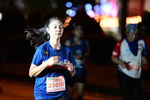 BIB: 23610
                            <button type="button" onclick="openModal(15852424)" class="btn btn-primary btn-sm float-right btn-popup" data-toggle="modal" data-target=".modal-high-quality">
                        <i class="fas fa-shopping-cart"></i> Add to Cart
                    </button>
                                            <button type="button" onclick="isThisMe(15852424, true)" class="btn btn-success btn-sm float-right btn-popup btn-isme hidden" data-toggle="tooltip" data-placement="bottom" title="นี่คือรูปของคุณใช่ไหม คลิกที่นี่เพื่อเอาเข้าอัลบั้ม">
                        <i class="fas fa-plus"></i> Add to album
                    </button>
                    <button type="button" onclick="isThisMe(15852424, false)" class="btn btn-warning btn-sm float-right btn-popup btn-isnotme hidden">
                        <i class="fas fa-ban"></i> Remove from album
                    </button>