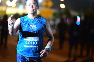 BIB: 21875
                            <button type="button" onclick="openModal(13807117)" class="btn btn-primary btn-sm float-right btn-popup" data-toggle="modal" data-target=".modal-high-quality">
                        <i class="fas fa-shopping-cart"></i> Add to Cart
                    </button>
                                            <button type="button" onclick="isThisMe(13807117, true)" class="btn btn-success btn-sm float-right btn-popup btn-isme hidden" data-toggle="tooltip" data-placement="bottom" title="นี่คือรูปของคุณใช่ไหม คลิกที่นี่เพื่อเอาเข้าอัลบั้ม">
                        <i class="fas fa-plus"></i> Add to album
                    </button>
                    <button type="button" onclick="isThisMe(13807117, false)" class="btn btn-warning btn-sm float-right btn-popup btn-isnotme hidden">
                        <i class="fas fa-ban"></i> Remove from album
                    </button>