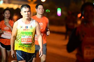 BIB: 28650, 25290, 201
                            <button type="button" onclick="openModal(15853339)" class="btn btn-primary btn-sm float-right btn-popup" data-toggle="modal" data-target=".modal-high-quality">
                        <i class="fas fa-shopping-cart"></i> Add to Cart
                    </button>
                                            <button type="button" onclick="isThisMe(15853339, true)" class="btn btn-success btn-sm float-right btn-popup btn-isme hidden" data-toggle="tooltip" data-placement="bottom" title="นี่คือรูปของคุณใช่ไหม คลิกที่นี่เพื่อเอาเข้าอัลบั้ม">
                        <i class="fas fa-plus"></i> Add to album
                    </button>
                    <button type="button" onclick="isThisMe(15853339, false)" class="btn btn-warning btn-sm float-right btn-popup btn-isnotme hidden">
                        <i class="fas fa-ban"></i> Remove from album
                    </button>