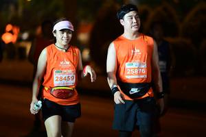 BIB: 450
                            <button type="button" onclick="openModal(13800989)" class="btn btn-primary btn-sm float-right btn-popup" data-toggle="modal" data-target=".modal-high-quality">
                        <i class="fas fa-shopping-cart"></i> Add to Cart
                    </button>
                                            <button type="button" onclick="isThisMe(13800989, true)" class="btn btn-success btn-sm float-right btn-popup btn-isme hidden" data-toggle="tooltip" data-placement="bottom" title="นี่คือรูปของคุณใช่ไหม คลิกที่นี่เพื่อเอาเข้าอัลบั้ม">
                        <i class="fas fa-plus"></i> Add to album
                    </button>
                    <button type="button" onclick="isThisMe(13800989, false)" class="btn btn-warning btn-sm float-right btn-popup btn-isnotme hidden">
                        <i class="fas fa-ban"></i> Remove from album
                    </button>