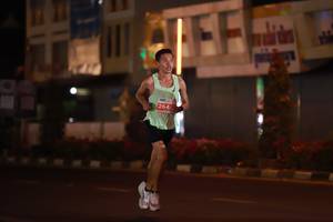 BIB: 264
                            <button type="button" onclick="openModal(14468572)" class="btn btn-primary btn-sm float-right btn-popup" data-toggle="modal" data-target=".modal-high-quality">
                        <i class="fas fa-shopping-cart"></i> Add to Cart
                    </button>
                                            <button type="button" onclick="isThisMe(14468572, true)" class="btn btn-success btn-sm float-right btn-popup btn-isme hidden" data-toggle="tooltip" data-placement="bottom" title="นี่คือรูปของคุณใช่ไหม คลิกที่นี่เพื่อเอาเข้าอัลบั้ม">
                        <i class="fas fa-plus"></i> Add to album
                    </button>
                    <button type="button" onclick="isThisMe(14468572, false)" class="btn btn-warning btn-sm float-right btn-popup btn-isnotme hidden">
                        <i class="fas fa-ban"></i> Remove from album
                    </button>