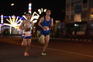 BIB: 540, 27299
                            <button type="button" onclick="openModal(14470881)" class="btn btn-primary btn-sm float-right btn-popup" data-toggle="modal" data-target=".modal-high-quality">
                        <i class="fas fa-shopping-cart"></i> Add to Cart
                    </button>
                                            <button type="button" onclick="isThisMe(14470881, true)" class="btn btn-success btn-sm float-right btn-popup btn-isme hidden" data-toggle="tooltip" data-placement="bottom" title="นี่คือรูปของคุณใช่ไหม คลิกที่นี่เพื่อเอาเข้าอัลบั้ม">
                        <i class="fas fa-plus"></i> Add to album
                    </button>
                    <button type="button" onclick="isThisMe(14470881, false)" class="btn btn-warning btn-sm float-right btn-popup btn-isnotme hidden">
                        <i class="fas fa-ban"></i> Remove from album
                    </button>