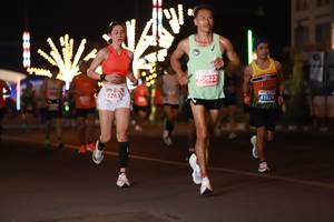 BIB: 0822, 22633, 41028
                            <button type="button" onclick="openModal(14599209)" class="btn btn-primary btn-sm float-right btn-popup" data-toggle="modal" data-target=".modal-high-quality">
                        <i class="fas fa-shopping-cart"></i> Add to Cart
                    </button>
                                            <button type="button" onclick="isThisMe(14599209, true)" class="btn btn-success btn-sm float-right btn-popup btn-isme hidden" data-toggle="tooltip" data-placement="bottom" title="นี่คือรูปของคุณใช่ไหม คลิกที่นี่เพื่อเอาเข้าอัลบั้ม">
                        <i class="fas fa-plus"></i> Add to album
                    </button>
                    <button type="button" onclick="isThisMe(14599209, false)" class="btn btn-warning btn-sm float-right btn-popup btn-isnotme hidden">
                        <i class="fas fa-ban"></i> Remove from album
                    </button>