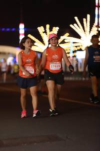 BIB: 401, 27829, 8215
                            <button type="button" onclick="openModal(14849993)" class="btn btn-primary btn-sm float-right btn-popup" data-toggle="modal" data-target=".modal-high-quality">
                        <i class="fas fa-shopping-cart"></i> Add to Cart
                    </button>
                                            <button type="button" onclick="isThisMe(14849993, true)" class="btn btn-success btn-sm float-right btn-popup btn-isme hidden" data-toggle="tooltip" data-placement="bottom" title="นี่คือรูปของคุณใช่ไหม คลิกที่นี่เพื่อเอาเข้าอัลบั้ม">
                        <i class="fas fa-plus"></i> Add to album
                    </button>
                    <button type="button" onclick="isThisMe(14849993, false)" class="btn btn-warning btn-sm float-right btn-popup btn-isnotme hidden">
                        <i class="fas fa-ban"></i> Remove from album
                    </button>