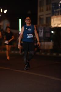 BIB: 42568
                            <button type="button" onclick="openModal(14915085)" class="btn btn-primary btn-sm float-right btn-popup" data-toggle="modal" data-target=".modal-high-quality">
                        <i class="fas fa-shopping-cart"></i> Add to Cart
                    </button>
                                            <button type="button" onclick="isThisMe(14915085, true)" class="btn btn-success btn-sm float-right btn-popup btn-isme hidden" data-toggle="tooltip" data-placement="bottom" title="นี่คือรูปของคุณใช่ไหม คลิกที่นี่เพื่อเอาเข้าอัลบั้ม">
                        <i class="fas fa-plus"></i> Add to album
                    </button>
                    <button type="button" onclick="isThisMe(14915085, false)" class="btn btn-warning btn-sm float-right btn-popup btn-isnotme hidden">
                        <i class="fas fa-ban"></i> Remove from album
                    </button>
