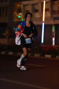 BIB: 4644
                            <button type="button" onclick="openModal(14917610)" class="btn btn-primary btn-sm float-right btn-popup" data-toggle="modal" data-target=".modal-high-quality">
                        <i class="fas fa-shopping-cart"></i> Add to Cart
                    </button>
                                            <button type="button" onclick="isThisMe(14917610, true)" class="btn btn-success btn-sm float-right btn-popup btn-isme hidden" data-toggle="tooltip" data-placement="bottom" title="นี่คือรูปของคุณใช่ไหม คลิกที่นี่เพื่อเอาเข้าอัลบั้ม">
                        <i class="fas fa-plus"></i> Add to album
                    </button>
                    <button type="button" onclick="isThisMe(14917610, false)" class="btn btn-warning btn-sm float-right btn-popup btn-isnotme hidden">
                        <i class="fas fa-ban"></i> Remove from album
                    </button>