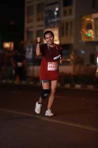 BIB: 28804
                            <button type="button" onclick="openModal(14912114)" class="btn btn-primary btn-sm float-right btn-popup" data-toggle="modal" data-target=".modal-high-quality">
                        <i class="fas fa-shopping-cart"></i> Add to Cart
                    </button>
                                            <button type="button" onclick="isThisMe(14912114, true)" class="btn btn-success btn-sm float-right btn-popup btn-isme hidden" data-toggle="tooltip" data-placement="bottom" title="นี่คือรูปของคุณใช่ไหม คลิกที่นี่เพื่อเอาเข้าอัลบั้ม">
                        <i class="fas fa-plus"></i> Add to album
                    </button>
                    <button type="button" onclick="isThisMe(14912114, false)" class="btn btn-warning btn-sm float-right btn-popup btn-isnotme hidden">
                        <i class="fas fa-ban"></i> Remove from album
                    </button>