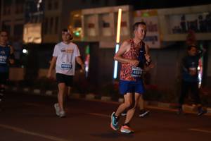 BIB: 7843, 45055, 46913
                            <button type="button" onclick="openModal(14919091)" class="btn btn-primary btn-sm float-right btn-popup" data-toggle="modal" data-target=".modal-high-quality">
                        <i class="fas fa-shopping-cart"></i> Add to Cart
                    </button>
                                            <button type="button" onclick="isThisMe(14919091, true)" class="btn btn-success btn-sm float-right btn-popup btn-isme hidden" data-toggle="tooltip" data-placement="bottom" title="นี่คือรูปของคุณใช่ไหม คลิกที่นี่เพื่อเอาเข้าอัลบั้ม">
                        <i class="fas fa-plus"></i> Add to album
                    </button>
                    <button type="button" onclick="isThisMe(14919091, false)" class="btn btn-warning btn-sm float-right btn-popup btn-isnotme hidden">
                        <i class="fas fa-ban"></i> Remove from album
                    </button>